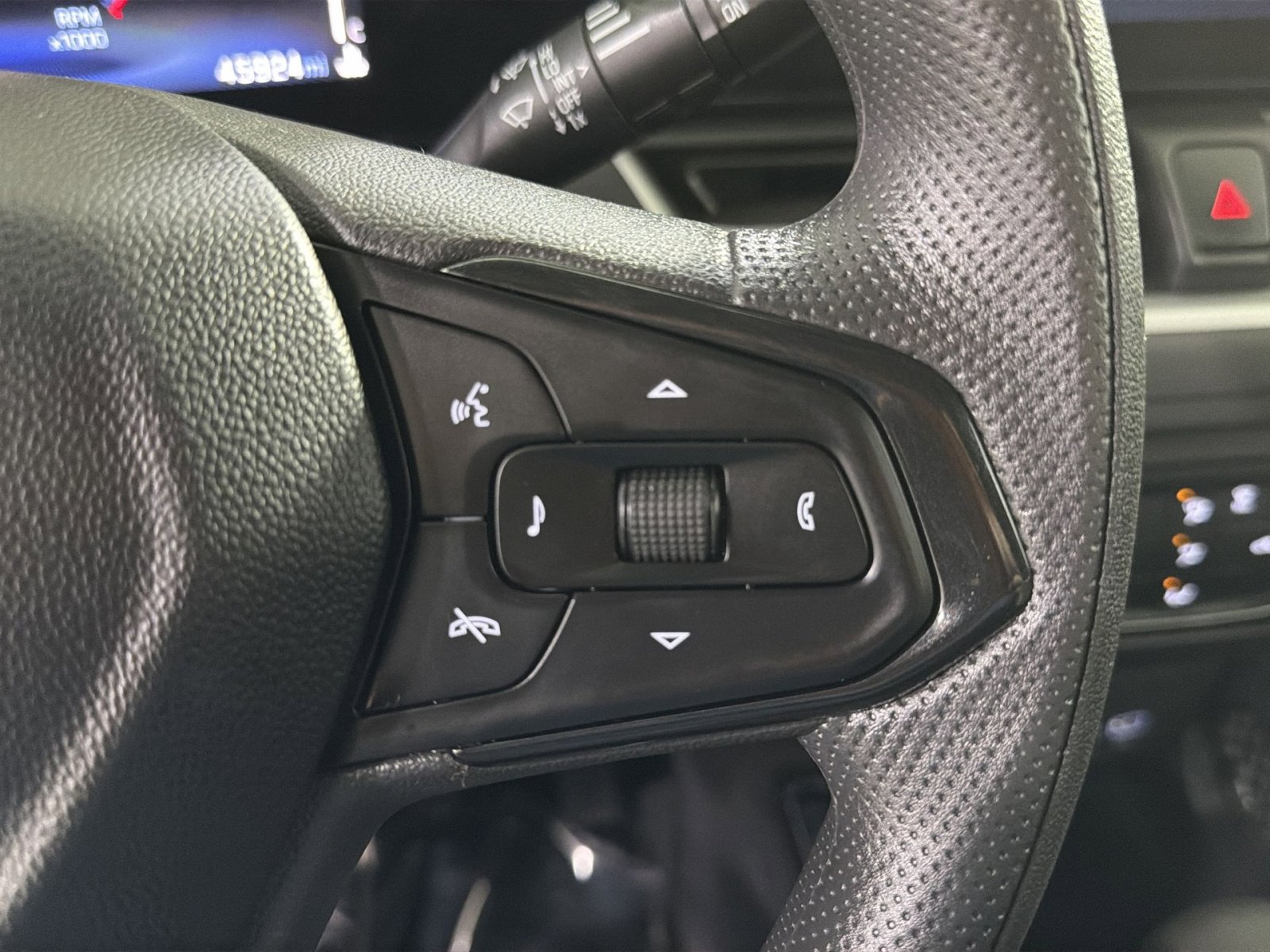 Used 2024 Chevrolet TrailBlazer LS image 20