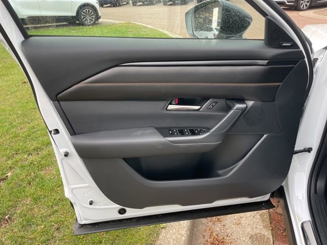 New 2025 MAZDA CX-50 AWD 2.5 S w/ Accent Package image 18