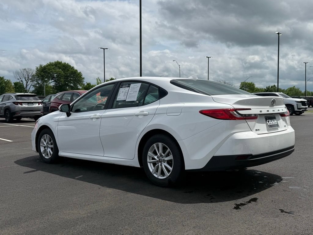 Used 2025 Toyota Camry LE FWD image 7