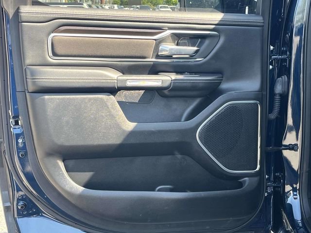 Used 2022 RAM 1500 Laramie AWD/4WD image 16
