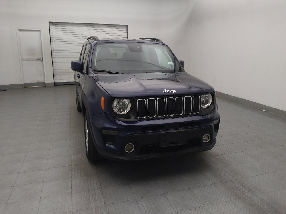 Used 2020 Jeep Renegade Latitude w/ Cold Weather Group AWD/4WD image 14