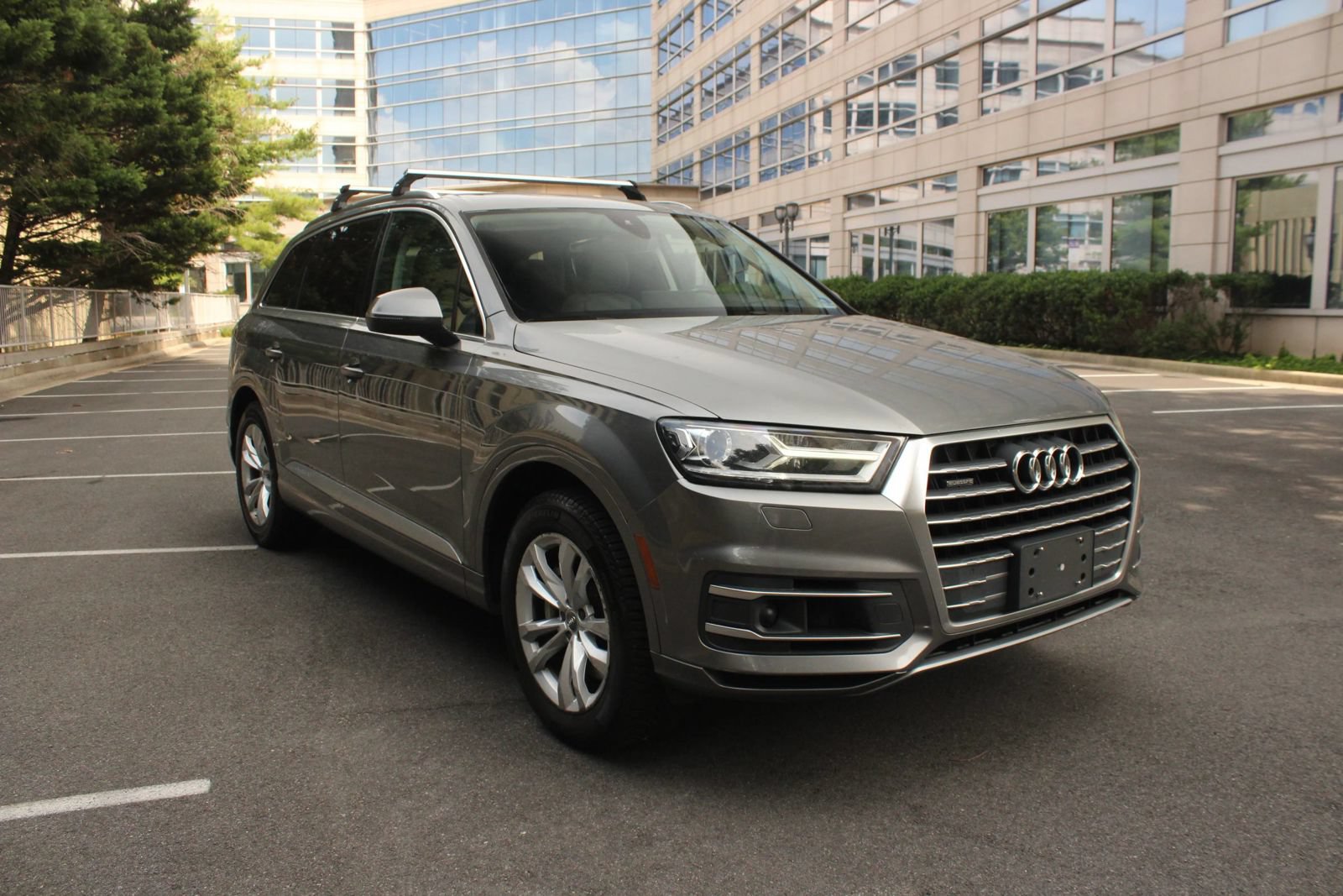 Used 2017 Audi Q7 3.0T Premium Plus