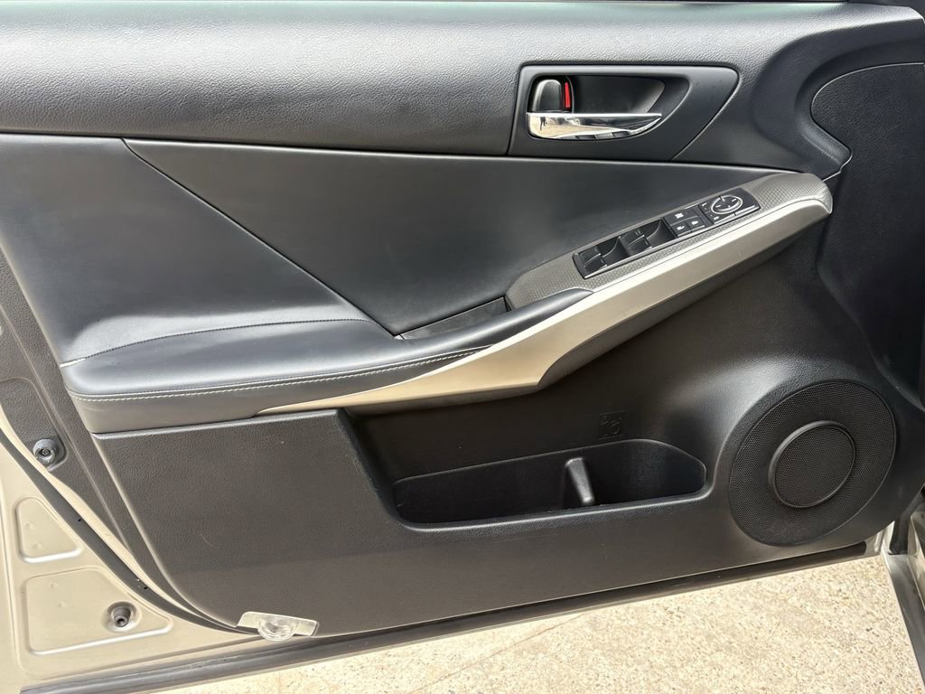 Used 2015 Lexus IS 350 w/ F-Sport Package RWD image 10