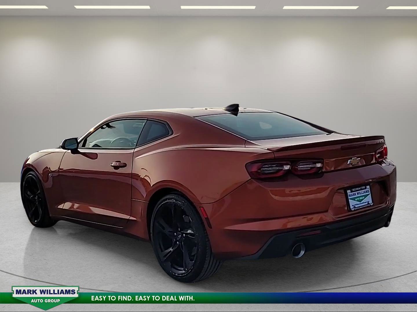 Used 2024 Chevrolet Camaro LT w/ Technology Package image 6