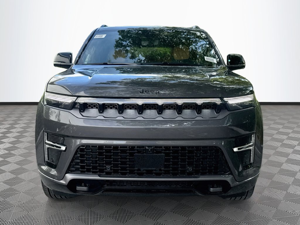 New 2026 Jeep Grand Wagoneer Summit AWD/4WD image 2