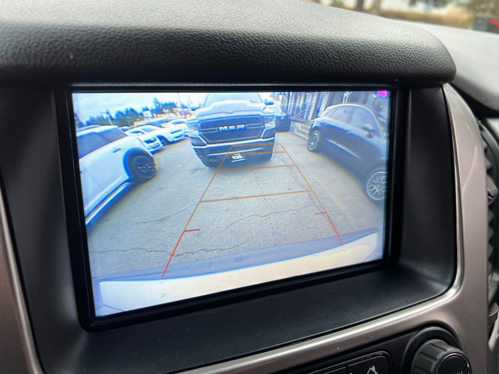 Used 2020 Chevrolet Tahoe LT image 32