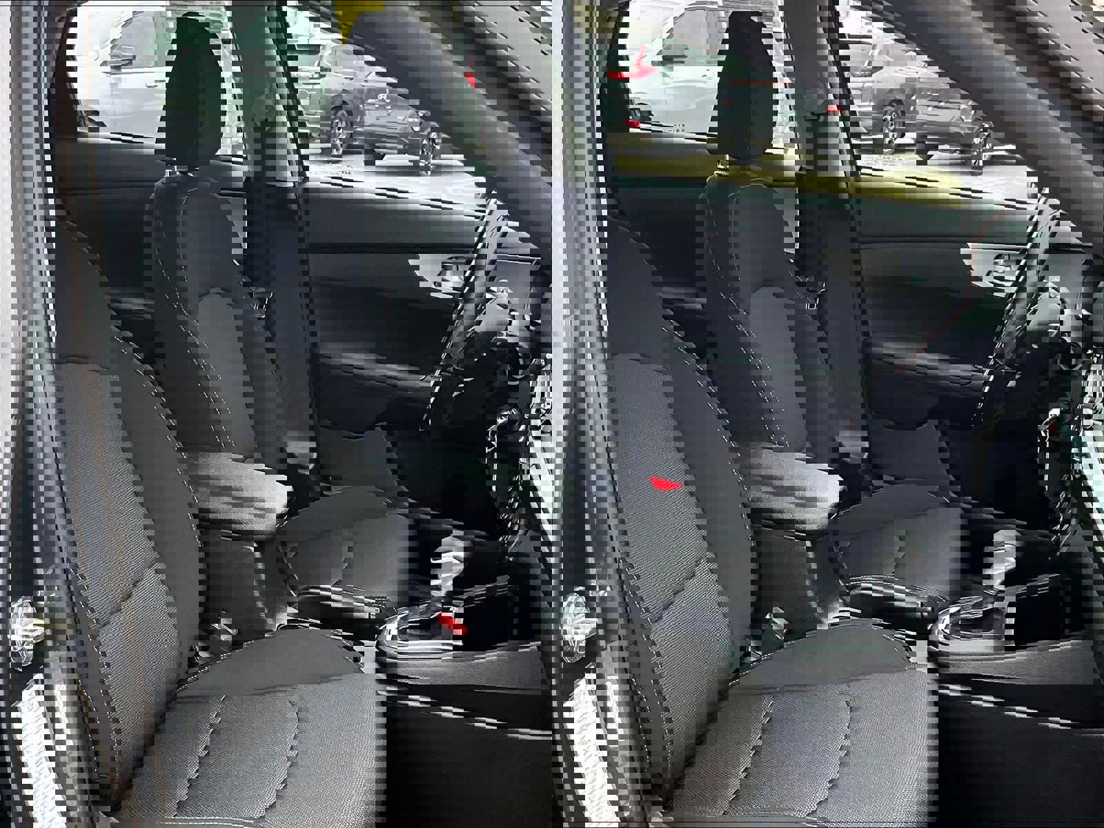 Used 2023 Kia Forte LXS image 11