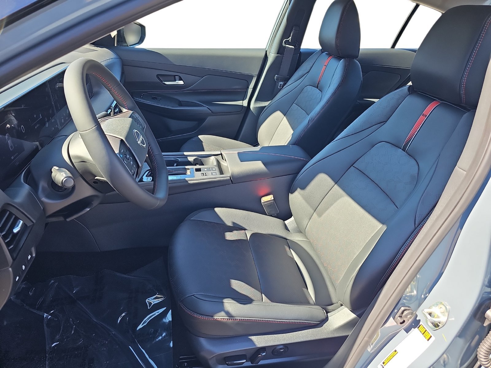 New 2027 Nissan Sentra SR w/ SR Premium Package FWD image 15
