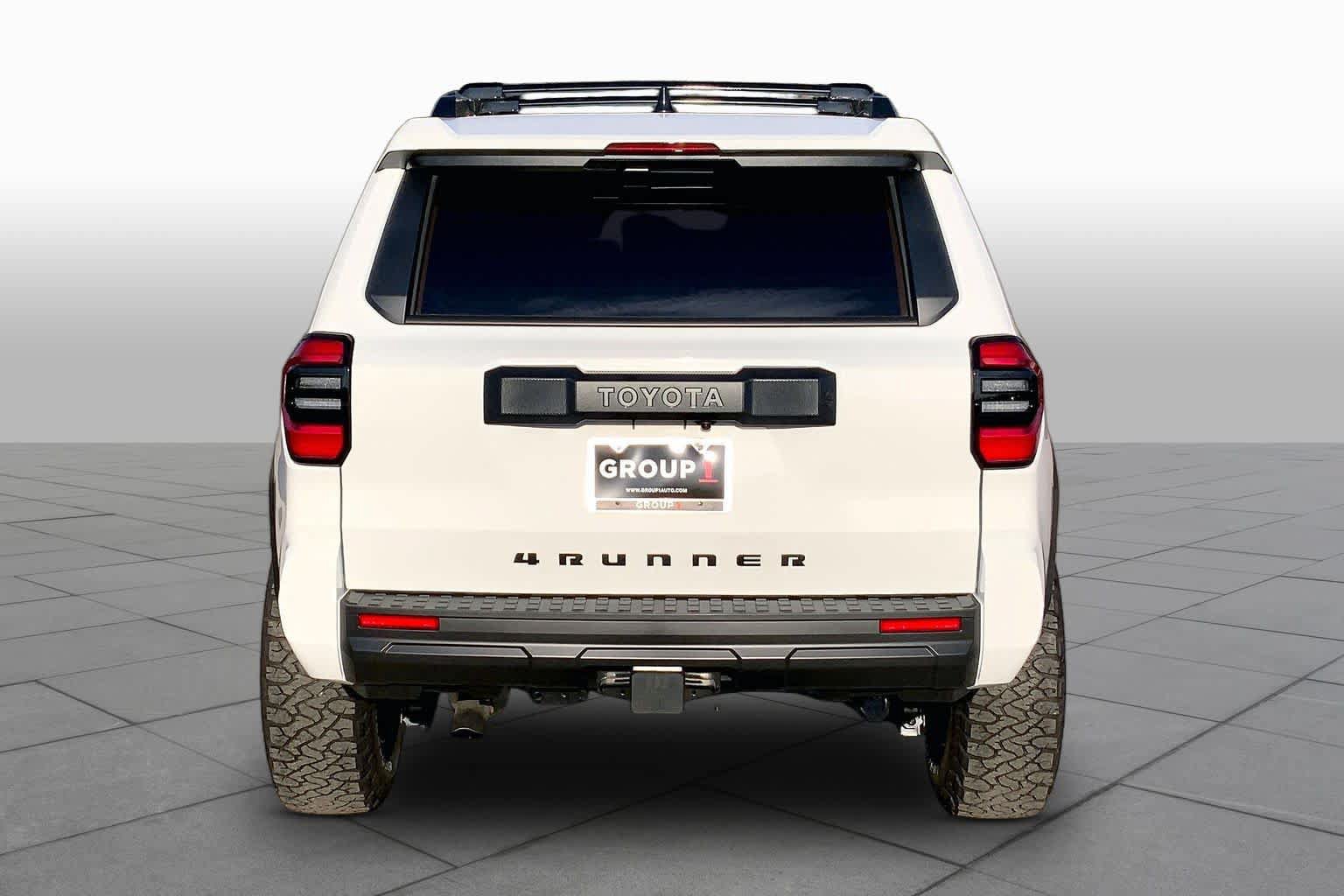 Used 2026 Toyota 4Runner SR5 AWD/4WD image 5