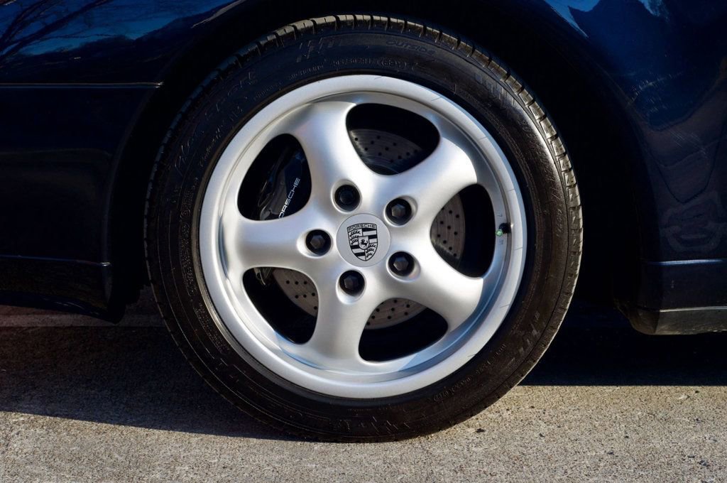 Used 1995 Porsche 911 Carrera image 45