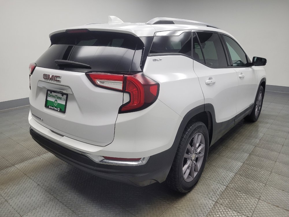 Used 2023 GMC Terrain SLT image 9