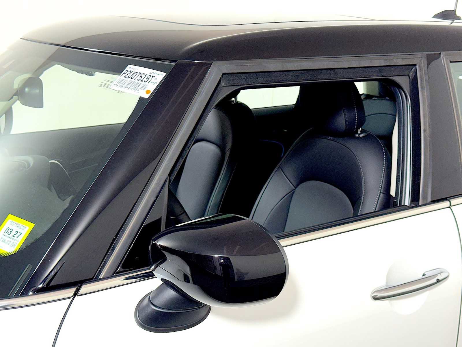 Certified 2023 MINI Cooper 4-Door Hardtop image 28