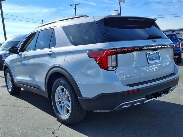 New 2026 Ford Explorer Active w/ Active Comfort Package image 4