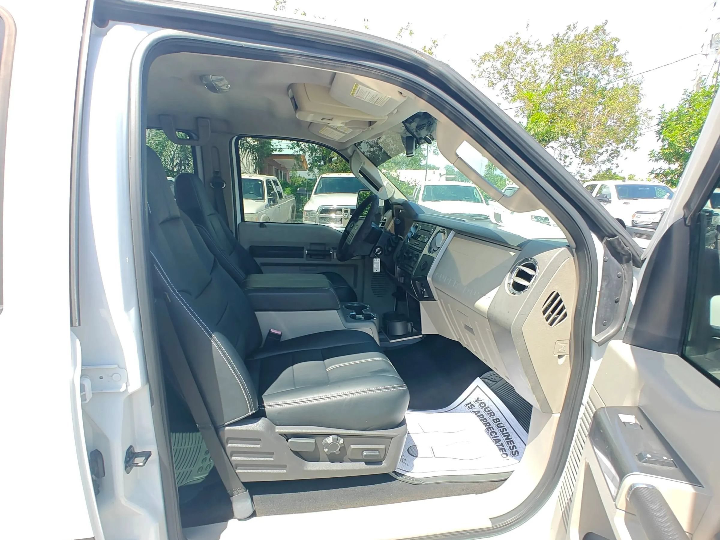 Used 2009 Ford F350 XL AWD/4WD image 17