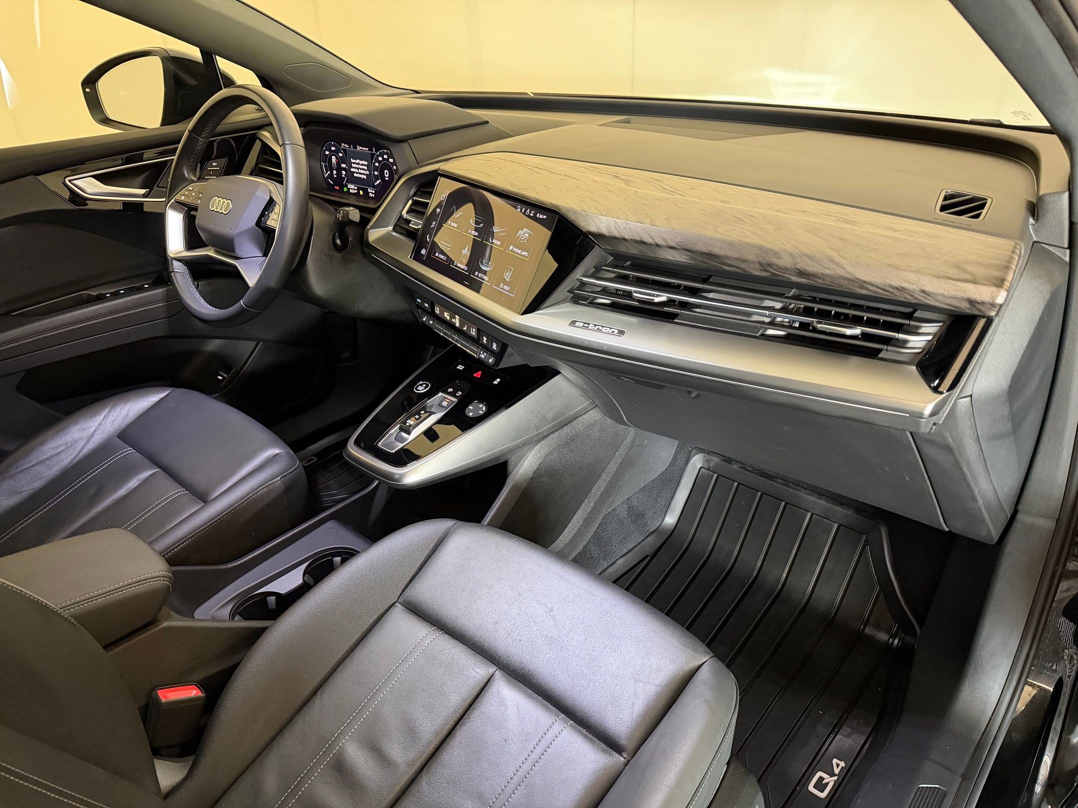 Certified 2023 Audi Q4 e-tron Premium w/ Convenience Package RWD image 32