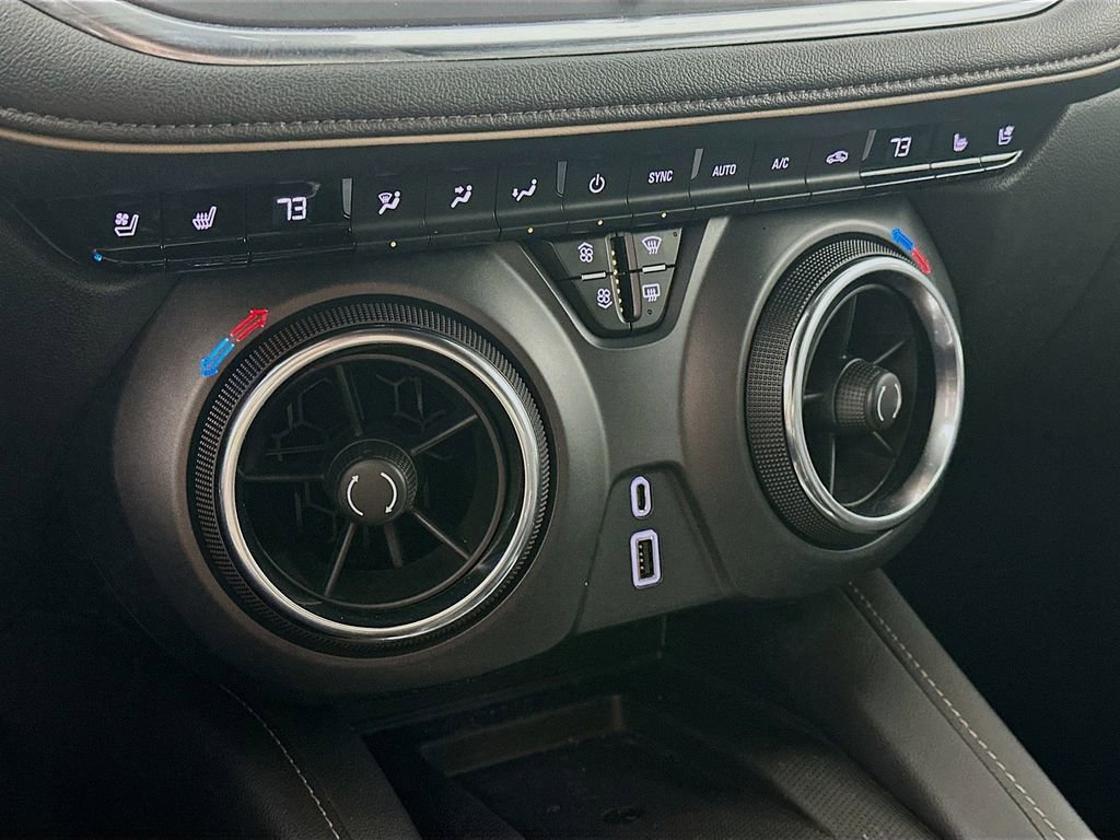 Used 2019 Chevrolet Blazer Premier w/ Driver Confidence II Package image 18