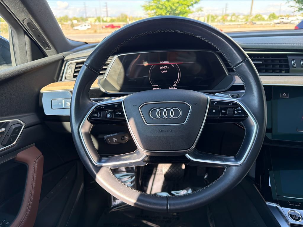 Used 2024 Audi Q8 e-tron Premium Plus AWD/4WD image 15