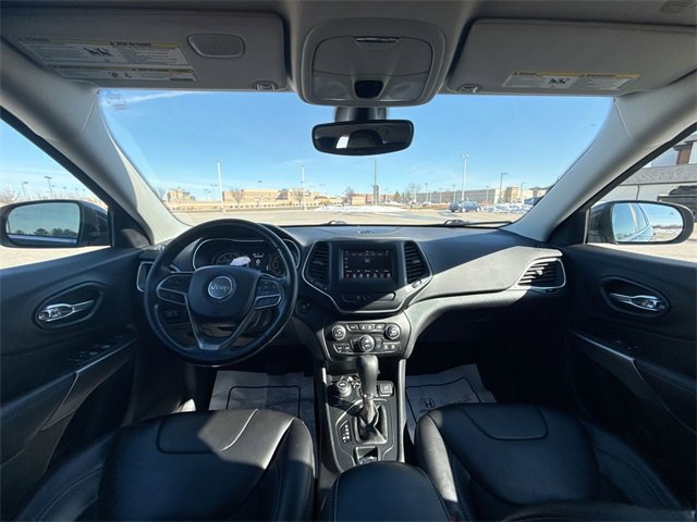 Used 2020 Jeep Cherokee Latitude Plus w/ Comfort/Convenience Group image 27