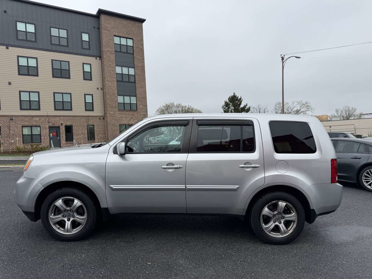 Used 2013 Honda Pilot EX image 4