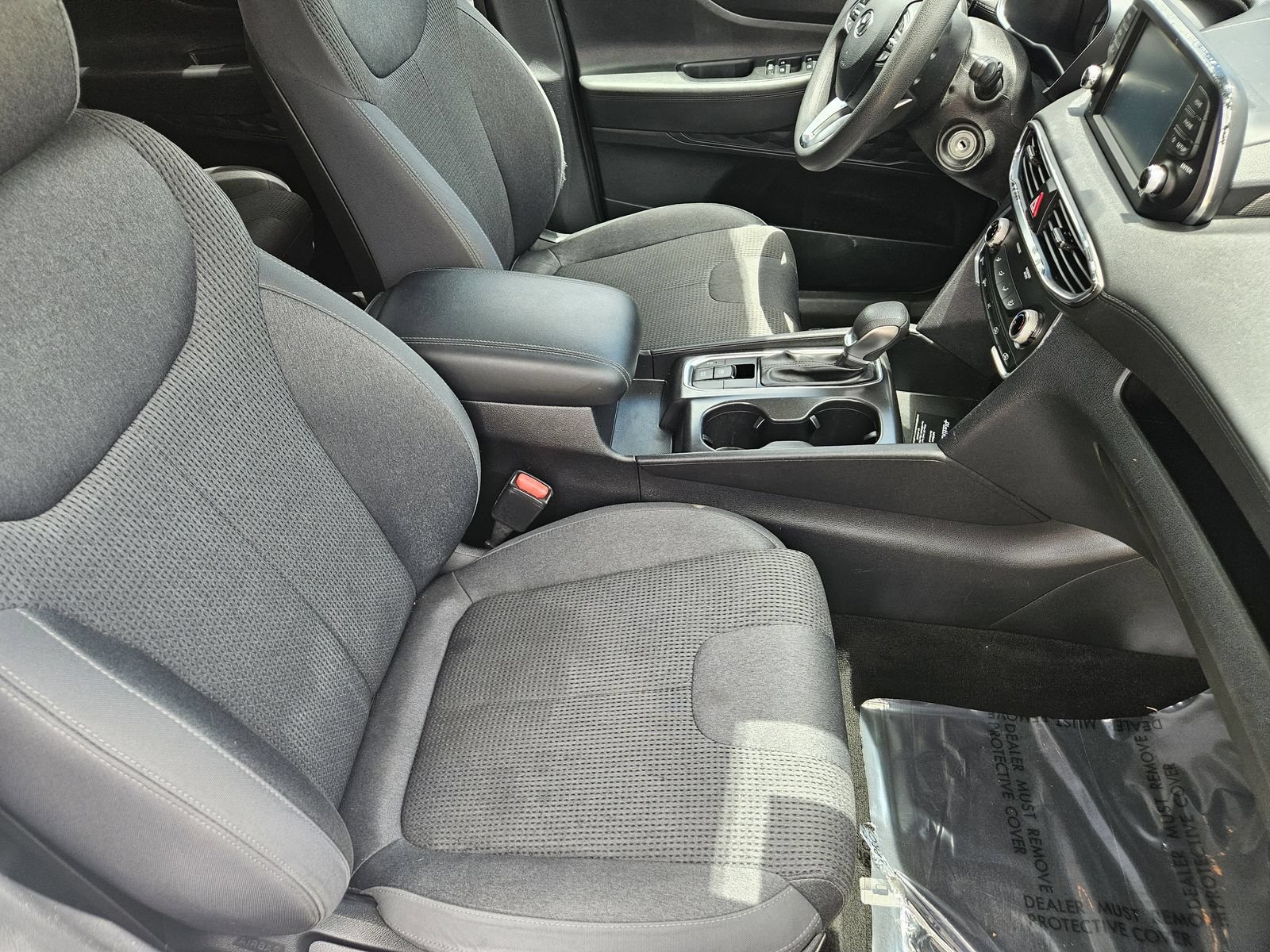 Used 2019 Hyundai Santa Fe SE FWD image 17