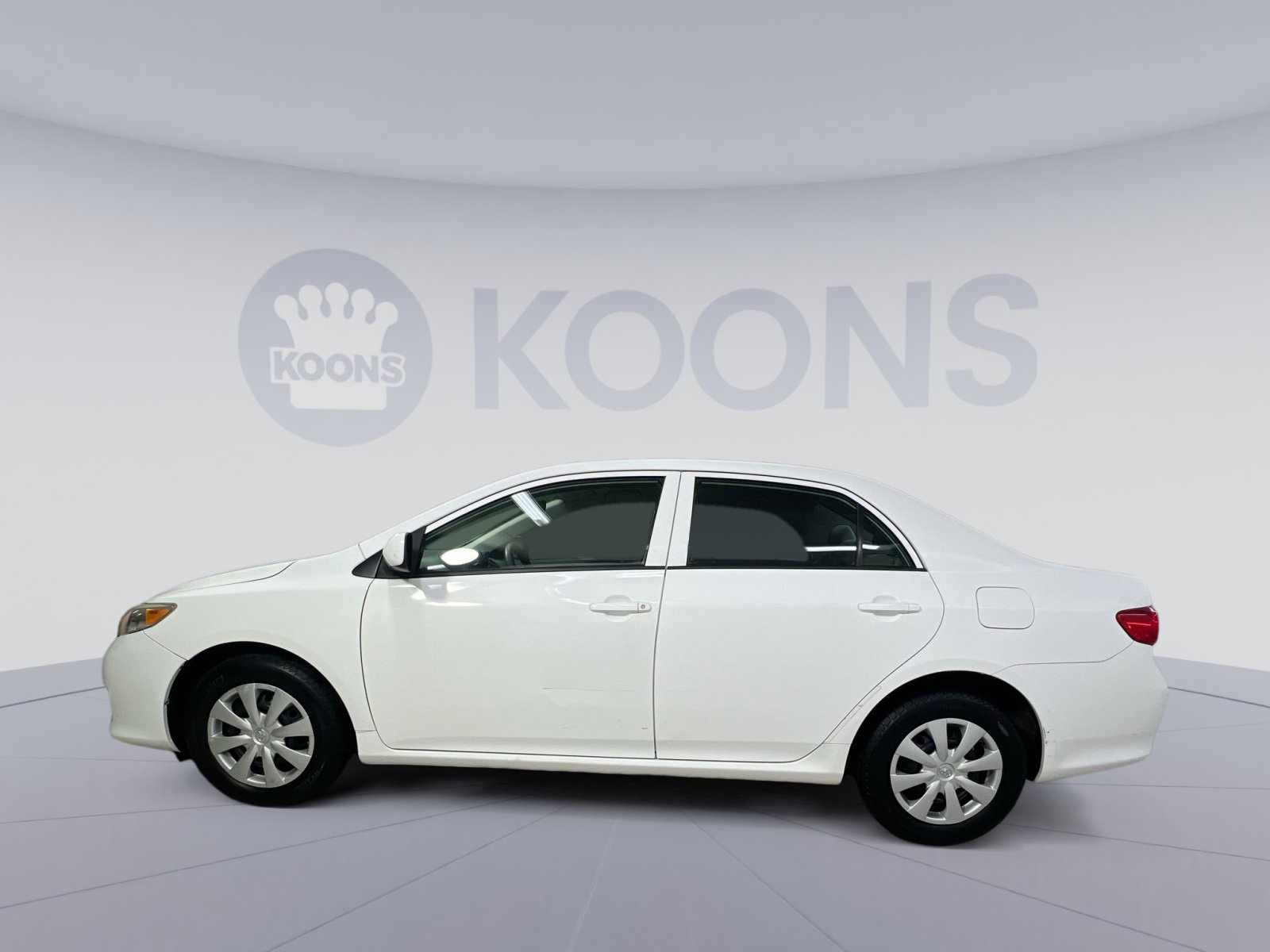 Used 2010 Toyota Corolla LE image 8