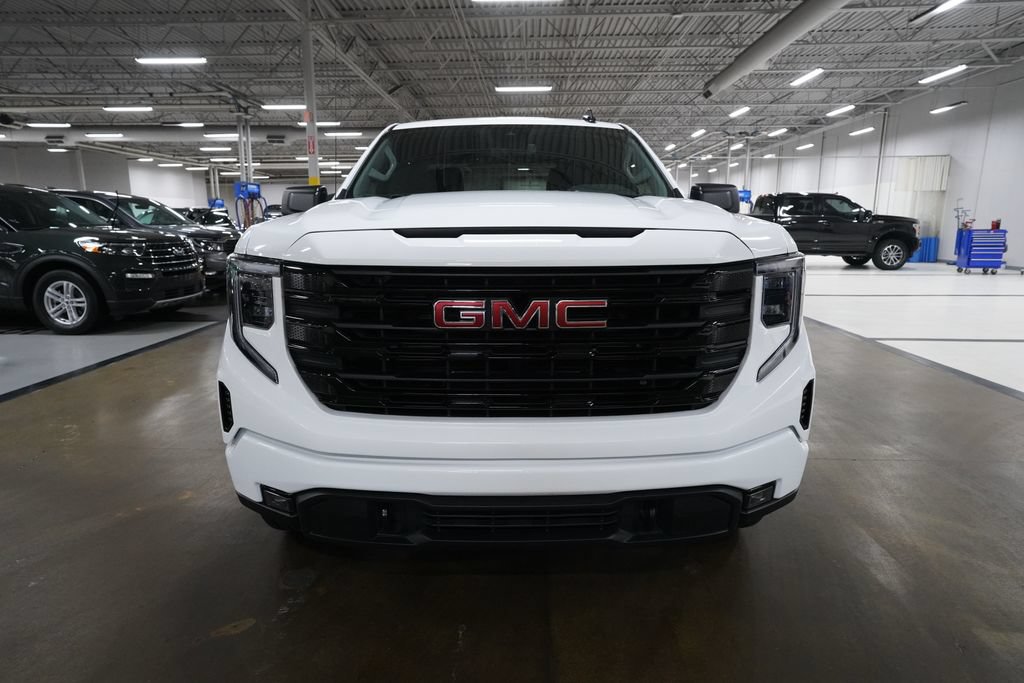 Certified 2025 GMC Sierra 1500 Elevation AWD/4WD image 11