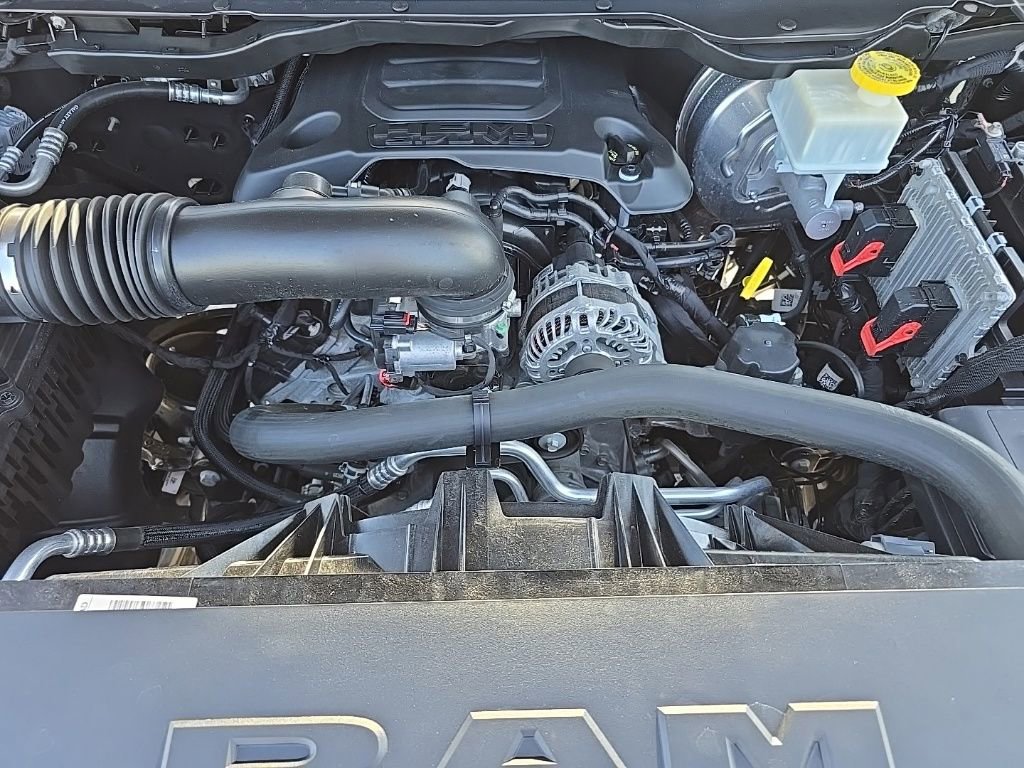Used 2022 RAM 1500 Laramie AWD/4WD image 10