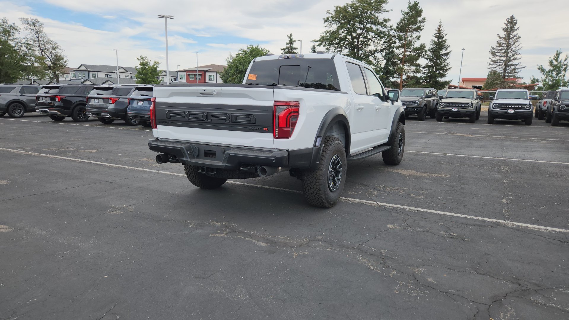 New 2026 Ford F150 Raptor w/ Equipment Group 803A Raptor R AWD/4WD image 6