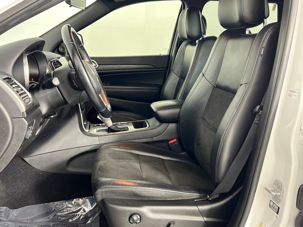 Used 2021 Jeep Grand Cherokee Laredo X image 56