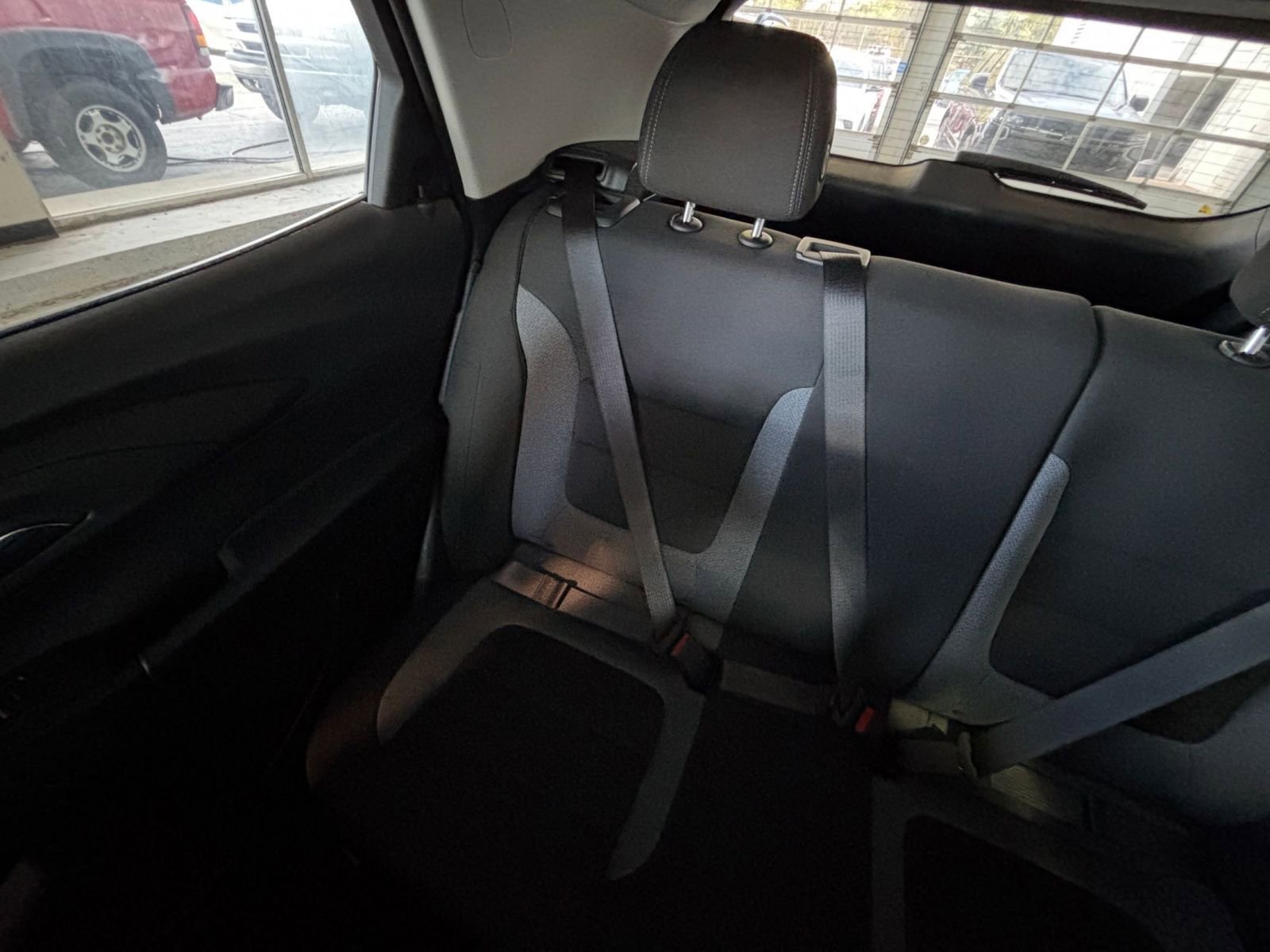 Used 2025 Chevrolet TrailBlazer LT FWD image 43