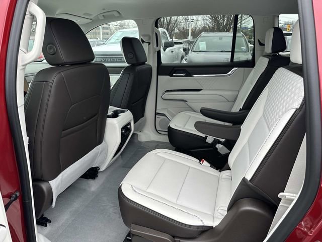 New 2026 GMC Acadia Denali w/ Super Cruise Package FWD image 12