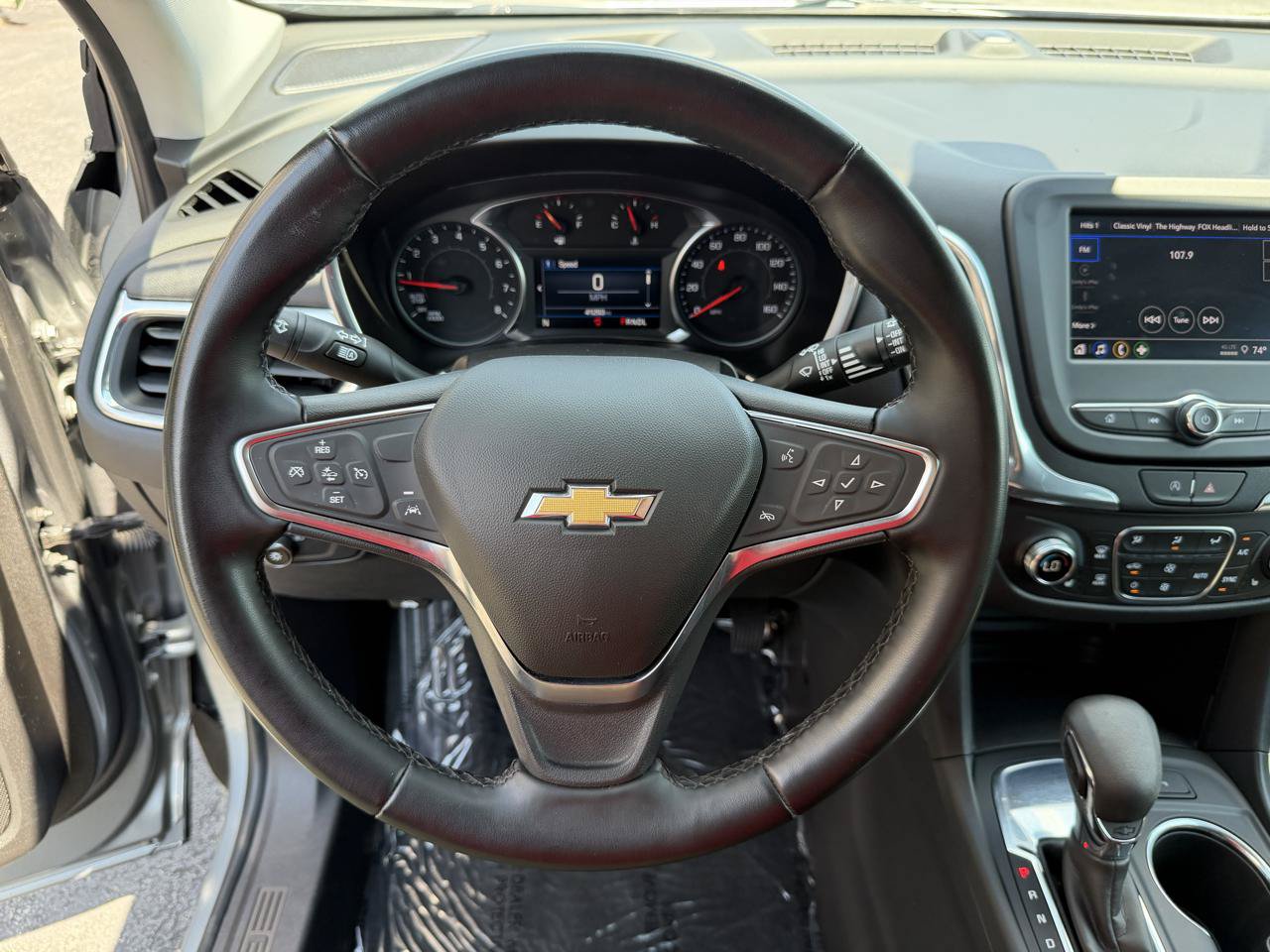 Used 2024 Chevrolet Equinox LT FWD image 26