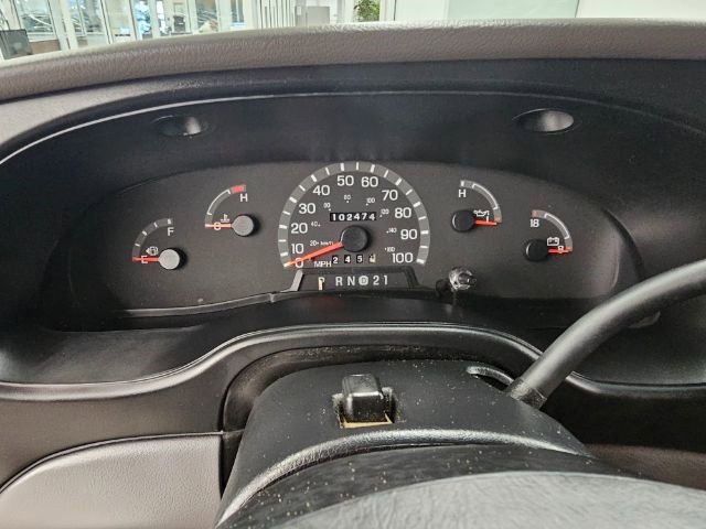 Used 2000 Ford E-150 and Econoline 150 Wagon image 13