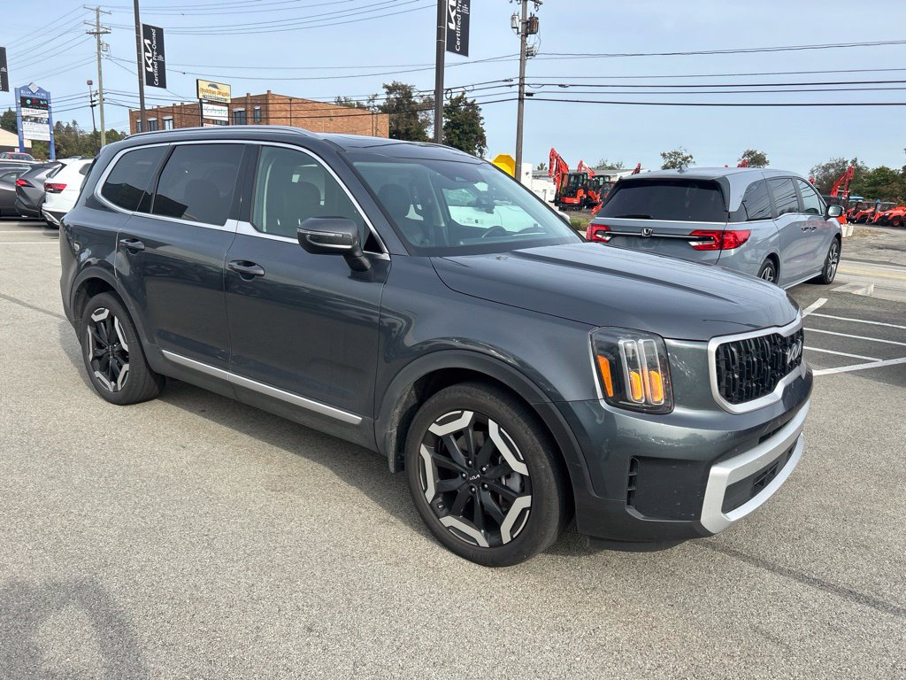 Certified 2024 Kia Telluride EX