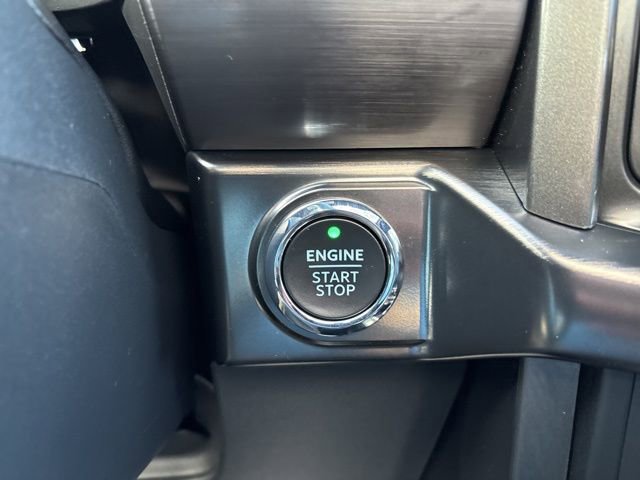 Used 2023 Ford F150 Lariat w/ Equipment Group 502A High image 26