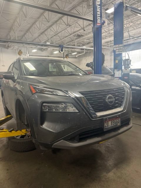 Used 2023 Nissan Rogue SV w/ SV Premium B Package AWD/4WD image 7
