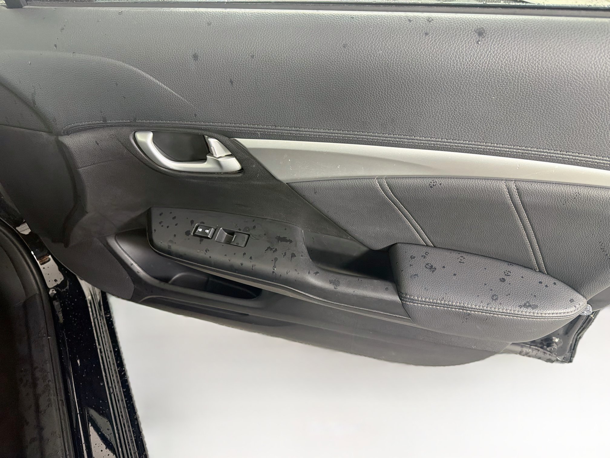 Used 2014 Honda Civic EX-L image 30