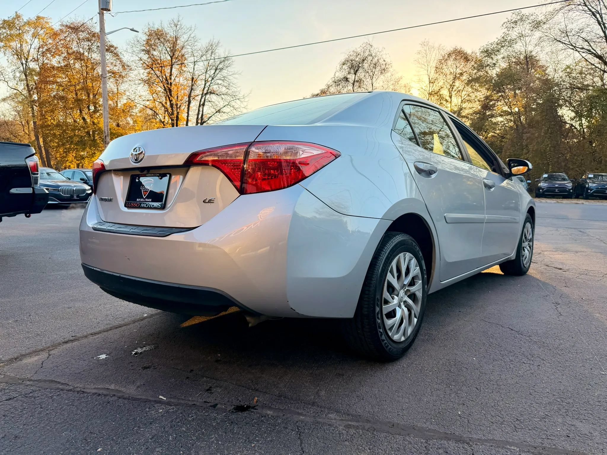 Used 2019 Toyota Corolla LE w/ Body Protection Package FWD image 6