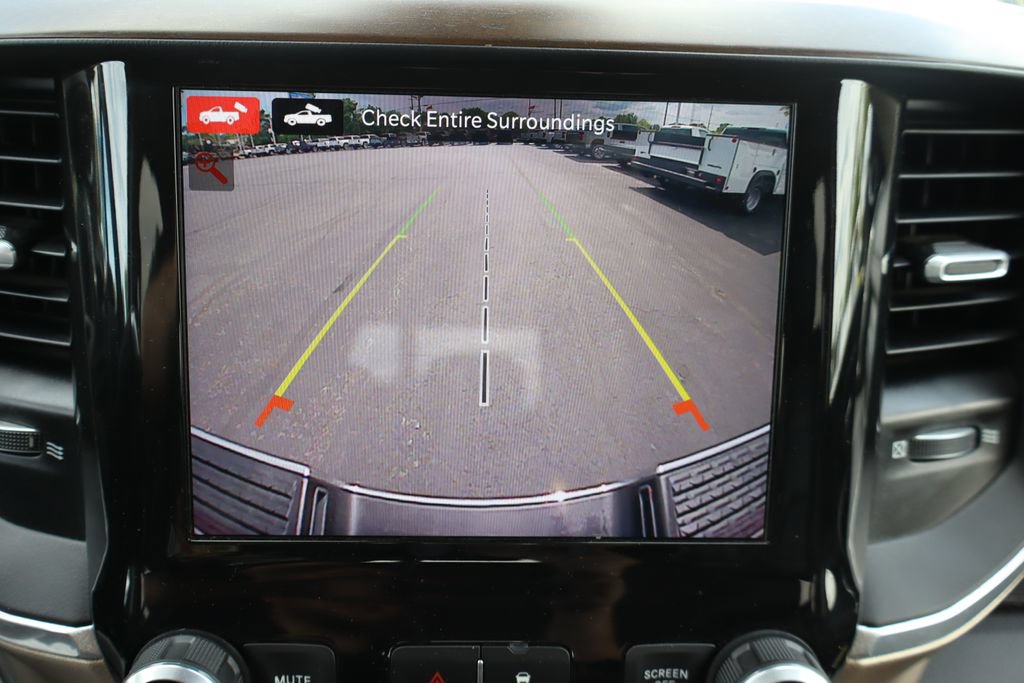 Used 2022 RAM 3500 Laramie AWD/4WD image 11
