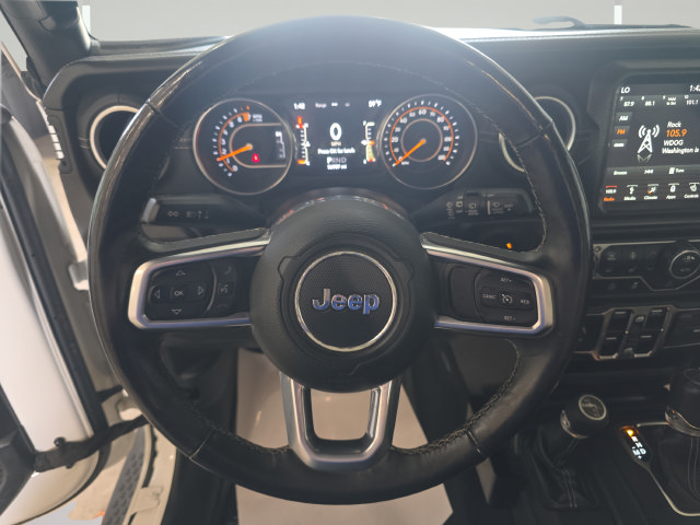 Used 2019 Jeep Wrangler Unlimited Sahara AWD/4WD image 14