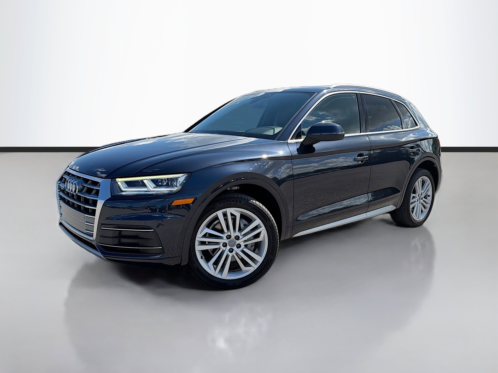 Used 2020 Audi Q5 2.0T Premium Plus AWD/4WD image 1