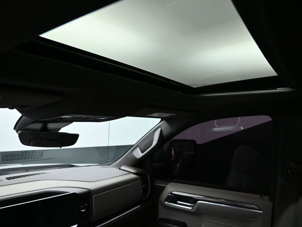 Used 2023 Chevrolet Silverado 1500 LTZ w/ LTZ Premium Package image 30