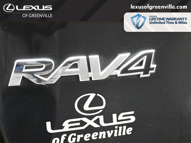 Used 2023 Toyota RAV4 XLE Premium image 10