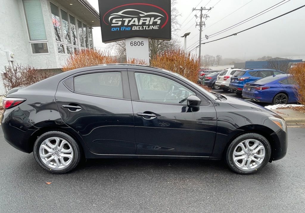Used 2016 Scion iA FWD image 1