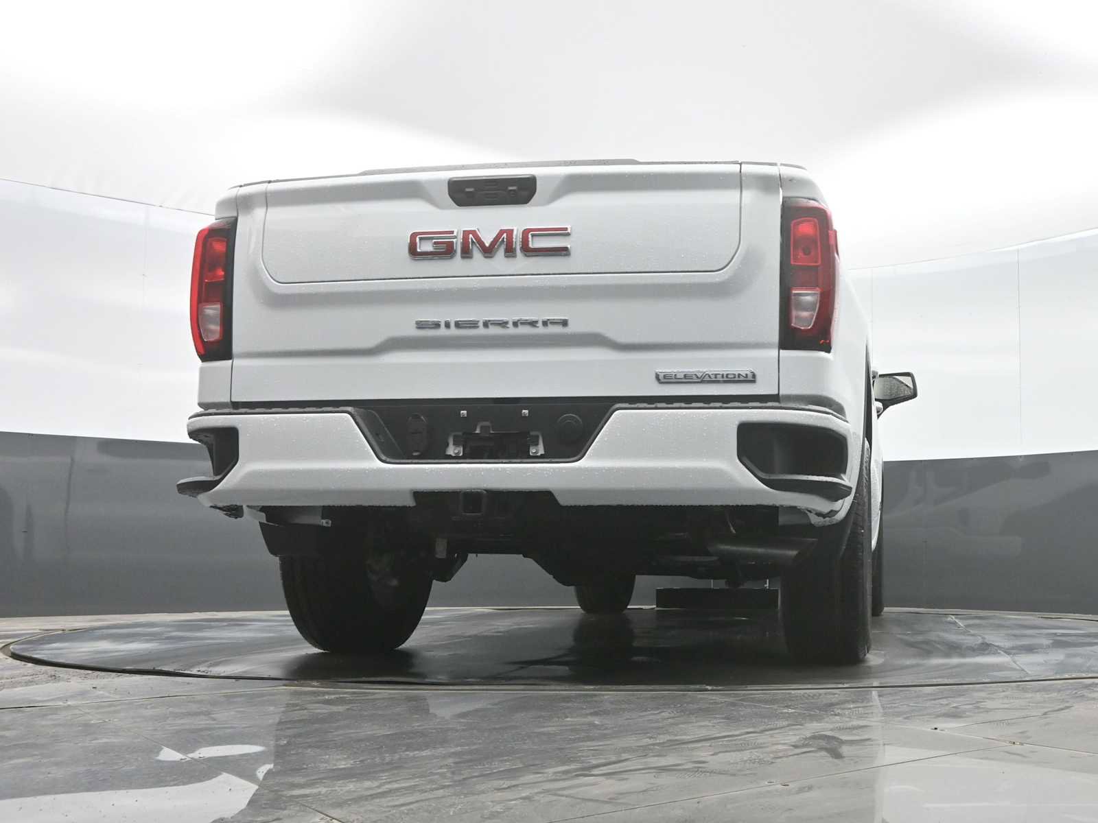 New 2026 GMC Sierra 1500 Elevation image 25
