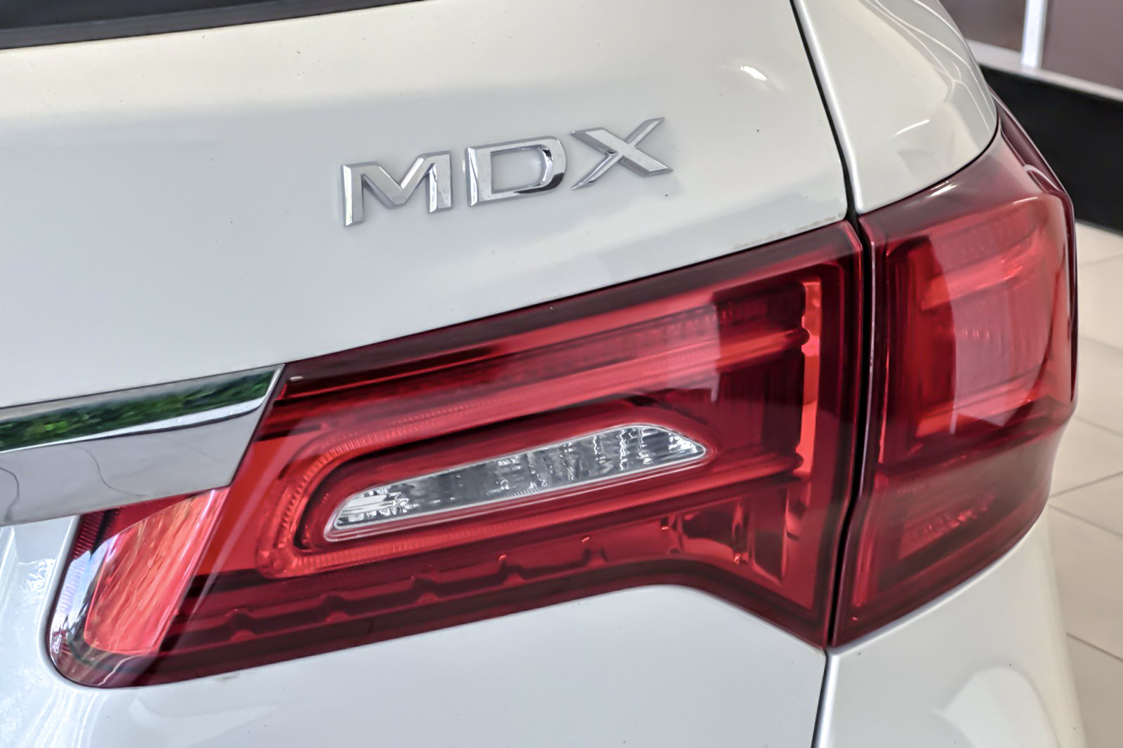 Used 2018 Acura MDX w/ Advance Package AWD/4WD image 29