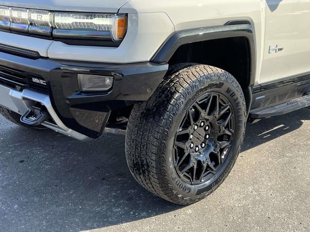 New 2026 GMC Hummer EV SUV image 9