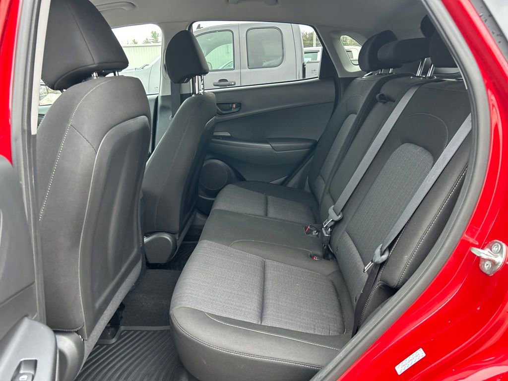 Certified 2022 Hyundai Kona SEL w/ Winter Weather Package image 24