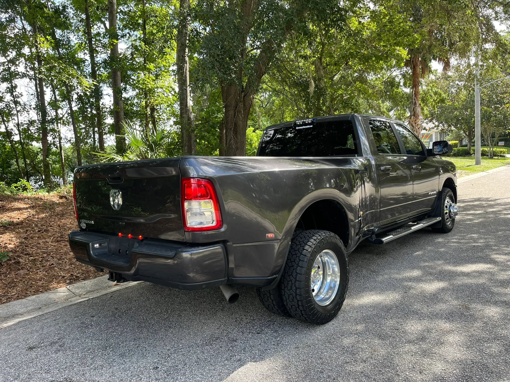 Used 2019 RAM 3500 Big Horn RWD image 4