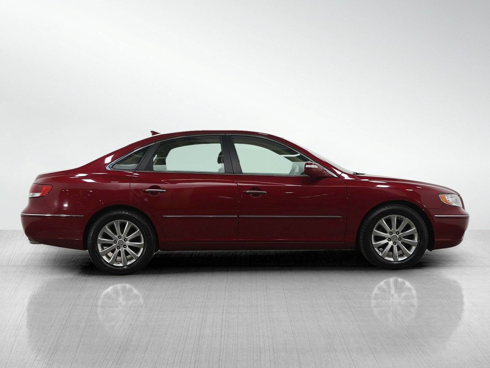 Used 2010 Hyundai Azera Limited image 6